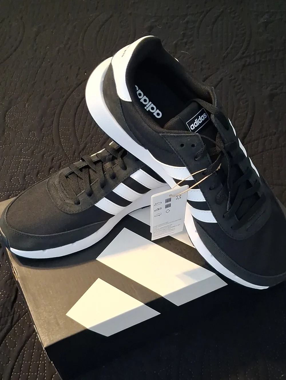 Adidas Run 60s 2.0 Black and White Men's Retro Runner Sneakers Sz 12 New In Box